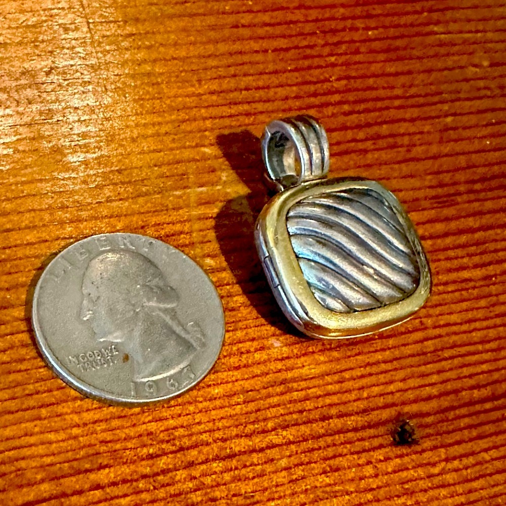 David Yurman 18K Gold & Sterling Silver Sculpted Cable Square Locket Pendant - Picture 6 of 15